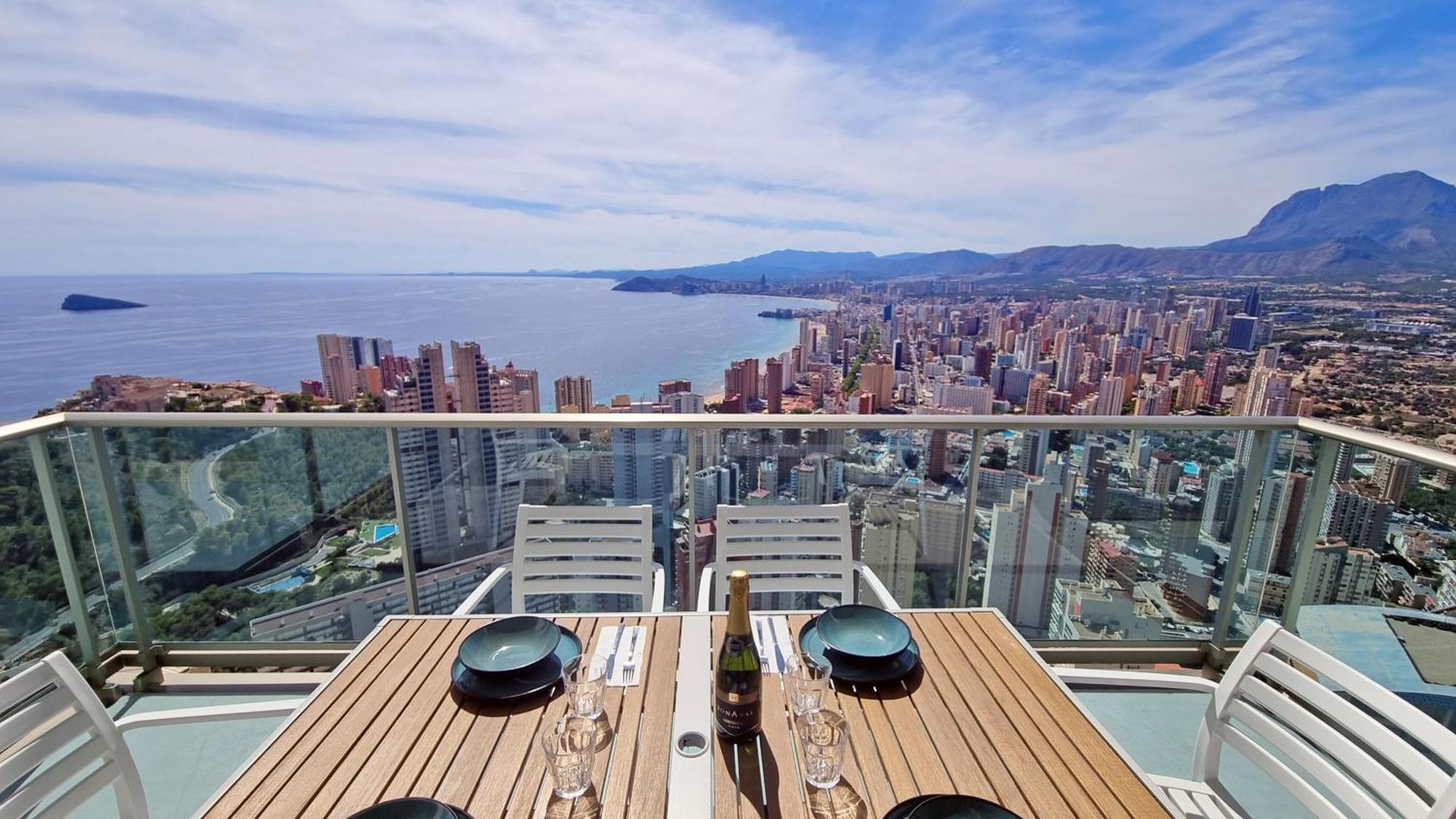 ベニドルムSkyline 37 Terraza Con Vista Al Marアパートメント エクステリア 写真